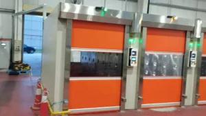 Cargo air shower with pallet cart in cleanroom entrance