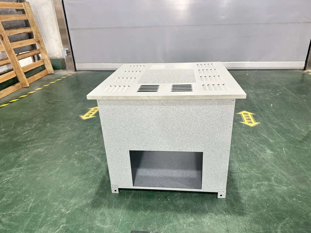 HEPA terminal box integrated with modular cleanroom panels